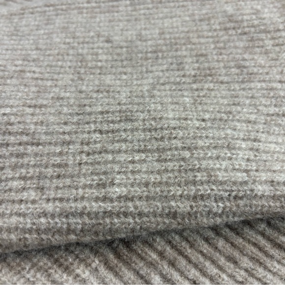 & Other Stories Relaxed Asymmetric Knit Cardigan, Button Up Front, sz S - Picture 13 of 14